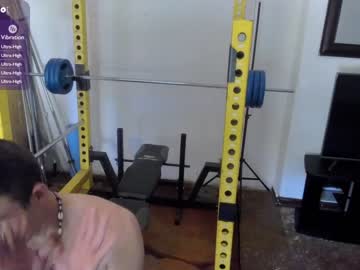 webcam man mikeandjax live cam image #6967637