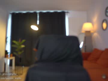 webcam girl queen_leylla live cam image #723719