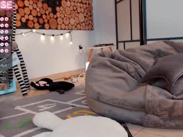 webcam girl careful_i_bite live cam image #5291086