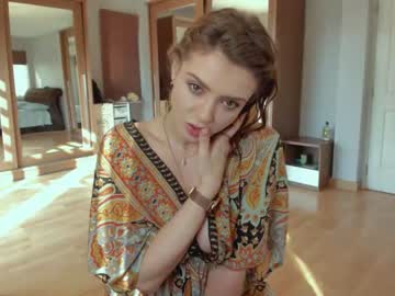 webcam girl lesya_krutalevich live cam image #3572065