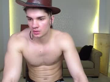 webcam man maxkaiden live cam image #7083218