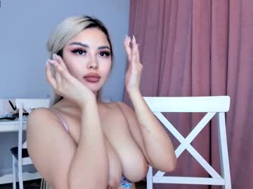 webcam girl bae_suz live cam image #231474