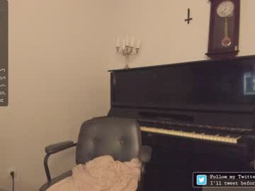 webcam girl allotropp live cam image #5702433