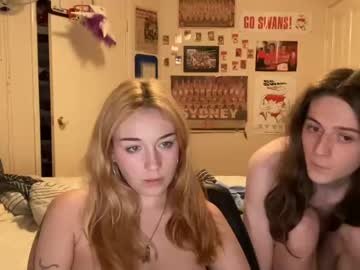webcam couple luvdollx live cam image #2849500
