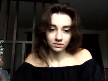 webcam girl karolina_mamamia live cam image #2237342