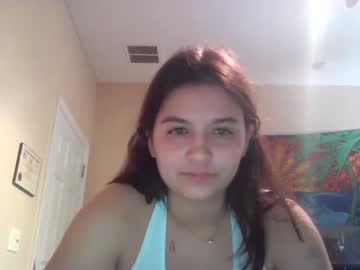 webcam girl kitty588 live cam image #4906226