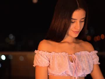webcam girl winona__ live cam image #1043845