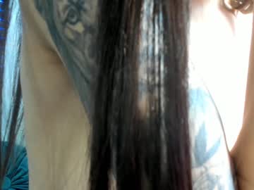 webcam girl hotfallingdevil live cam image #3565911