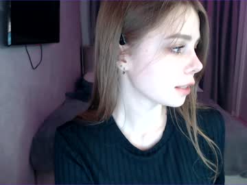 webcam girl tripleprinces live cam image #4182540