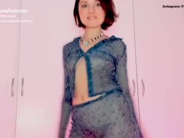 webcam girl stellawells live cam image #3104439