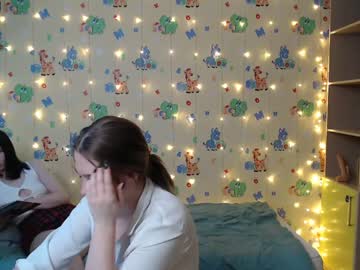 webcam couple renae_tom live cam image #3475981