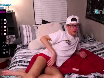 webcam man anotherskinnyboy live cam image #1124427