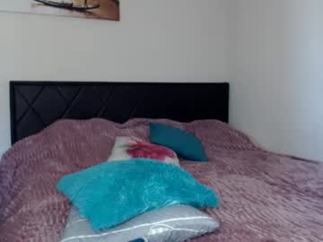 webcam girl hugetittiesgerda live cam image #2427460