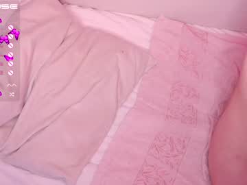 webcam girl aveksmr live cam image #3334292