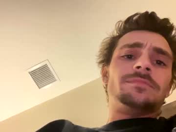 webcam man jmowery5 live cam image #1706239