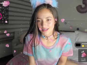 webcam girl gabrielaa_18 live cam image #4051208