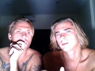 webcam man guys_from_the_bench live cam image #4166858