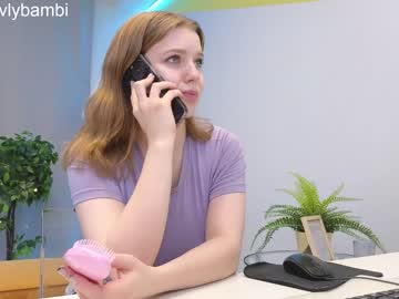 webcam girl lovlybambi live cam image #5671445