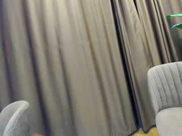 webcam girl ehotlovea live cam image #4119860