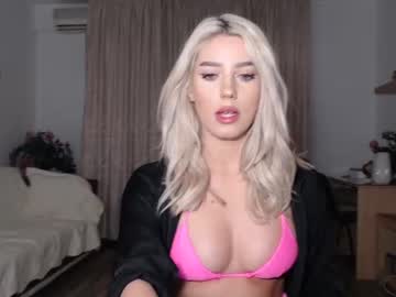 webcam girl i_am_sarahxxx live cam image #2236248