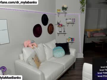 Cam for dr_mylabanks