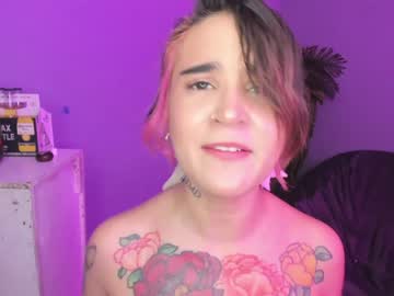 webcam girl sugar_troubl3 live cam image #235263