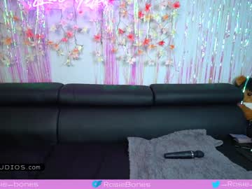 webcam girl rosiebones live cam image #3169974