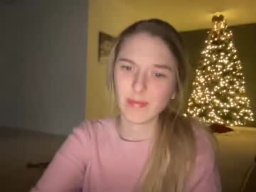 webcam girl tpink95 live cam image #478090