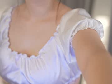webcam girl floret_joy live cam image #5794465