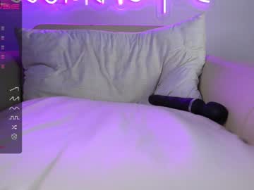 webcam girl princessasiana live cam image #3008076
