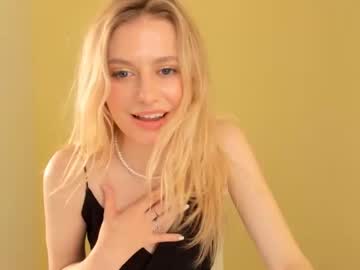 webcam couple elsa_goold live cam image #2104645
