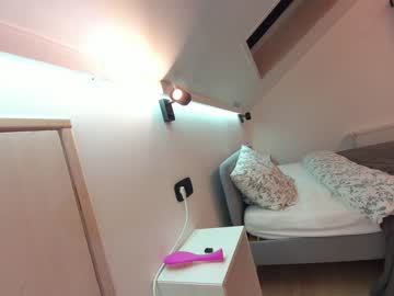 webcam girl ehotlovea live cam image #5674721