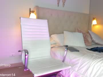 webcam girl swt_molly live cam image #6479309