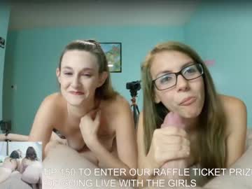 webcam couple wildunicorninpink live cam image #4551827