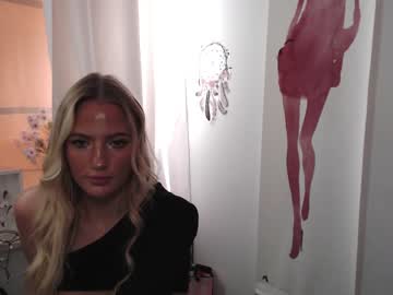 webcam girl shy_zorii live cam image #1463852