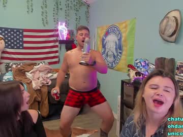 webcam couple xoxo_caroline live cam image #2633681