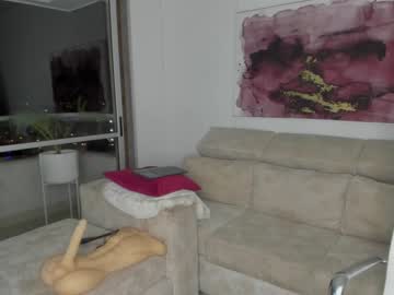 webcam girl swt_molly live cam image #830106