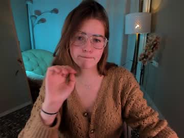 webcam girl zlata_luna live cam image #431021