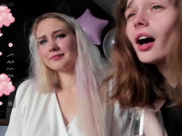webcam girl mxxnsxsul live cam image #2614342