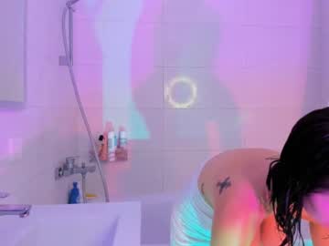 webcam girl linda_warners live cam image #5702468