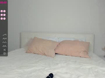 webcam girl cute_caprice live cam image #4793142