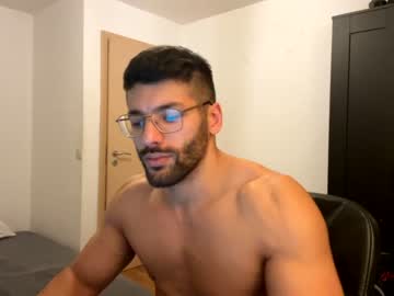 webcam man rogan1604 live cam image #912600