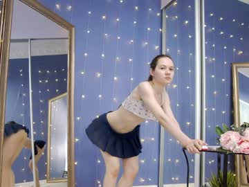 webcam girl kriskras__ live cam image #4288485