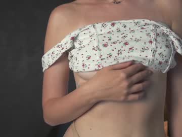 webcam girl infinitysoul_ live cam image #4784357