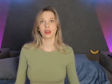 webcam girl mmm_banana live cam image #4311278