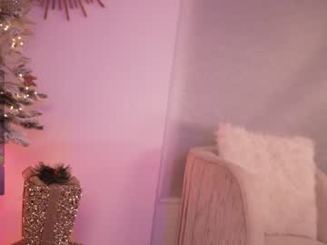 webcam girl lau__1 live cam image #5922134