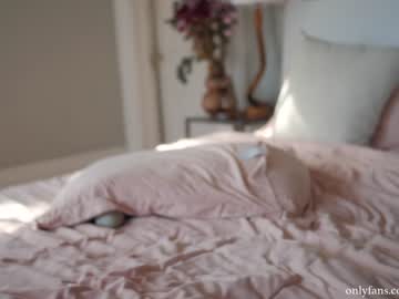 webcam girl _june live cam image #1387837