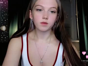 webcam girl small_blondee live cam image #5695967