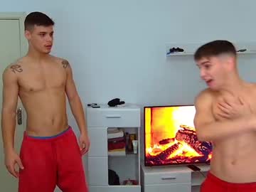 webcam man super_boys1 live cam image #5494468
