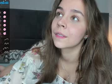 webcam girl monika_youthfull live cam image #3576040